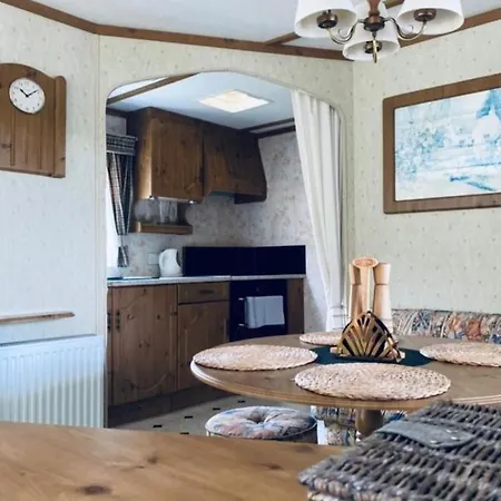 Holiday home Mobilheim U Vyrovicke Prehrady