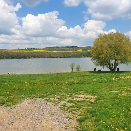 Holiday home Mobilheim U Vyrovicke Prehrady